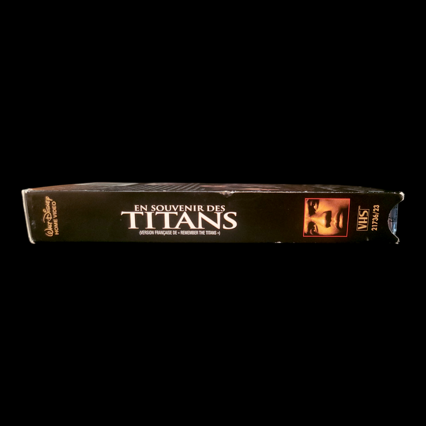 En Souvenir Des Titans